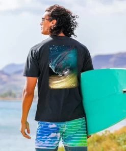 Clark Little Night Magic - Black Short Sleeve Crewneck T-Shirt