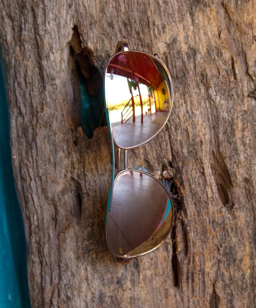 Revo Relay Rose Gold/Champagne - Sunglasses 2 Revo Relay Rose Gold/Champagne - Sunglasses